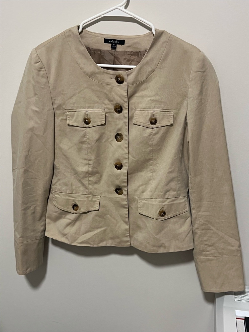 Rafaella Beige Tailored Button-Front Jacket. Women’s size 8